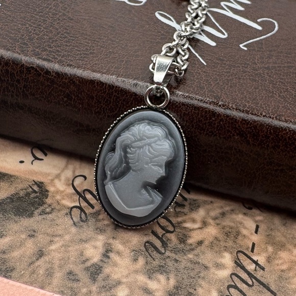 Handmade Cameo Pendant Necklace on 18” Stainless Steel Chain - Picture 1 of 5